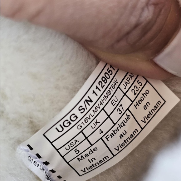UGG Classic Clear Mini Pixelate - Picture 7 of 10